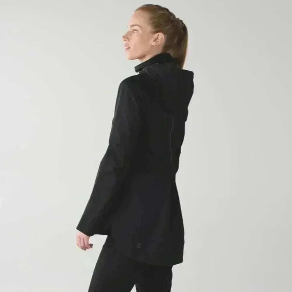 Lululemon Fo Drizzle Jacket w/ Camo Lining